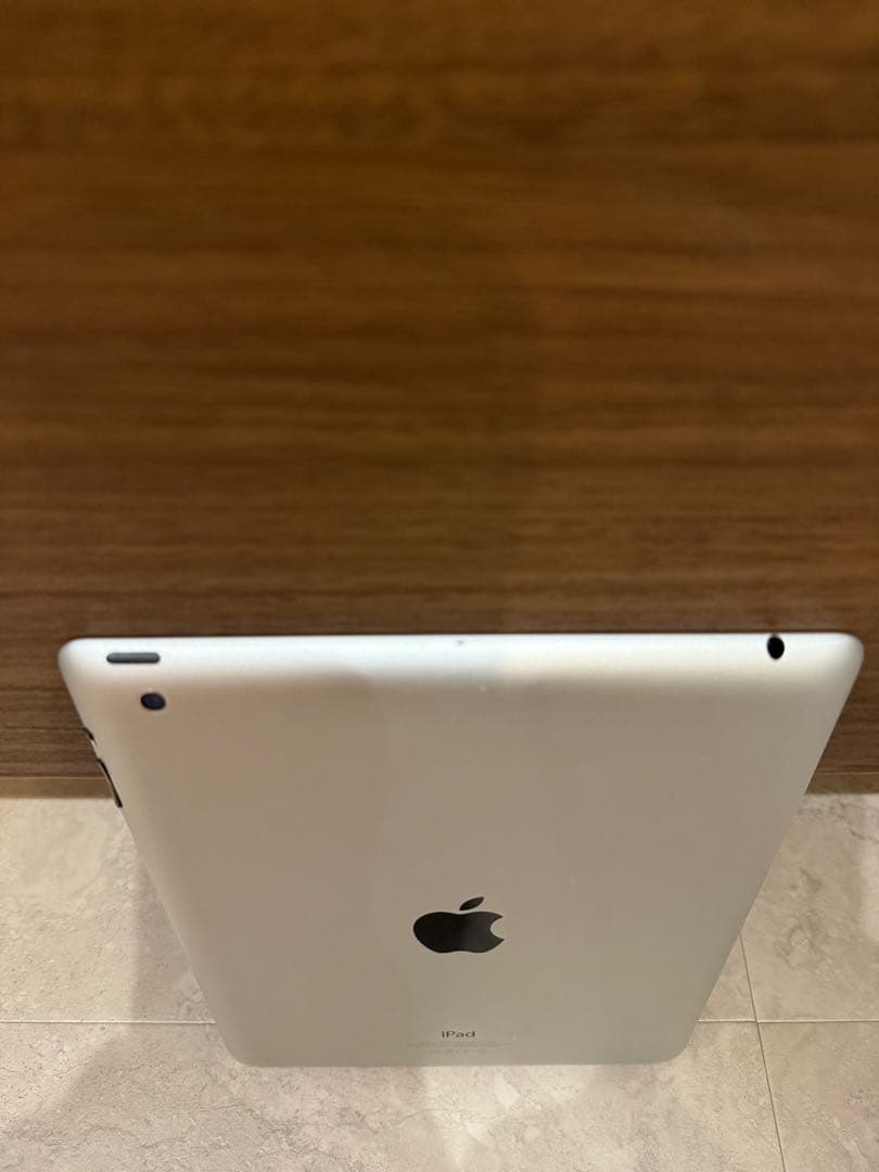 Apple iPad 第4世代 128GB Wi-Fi