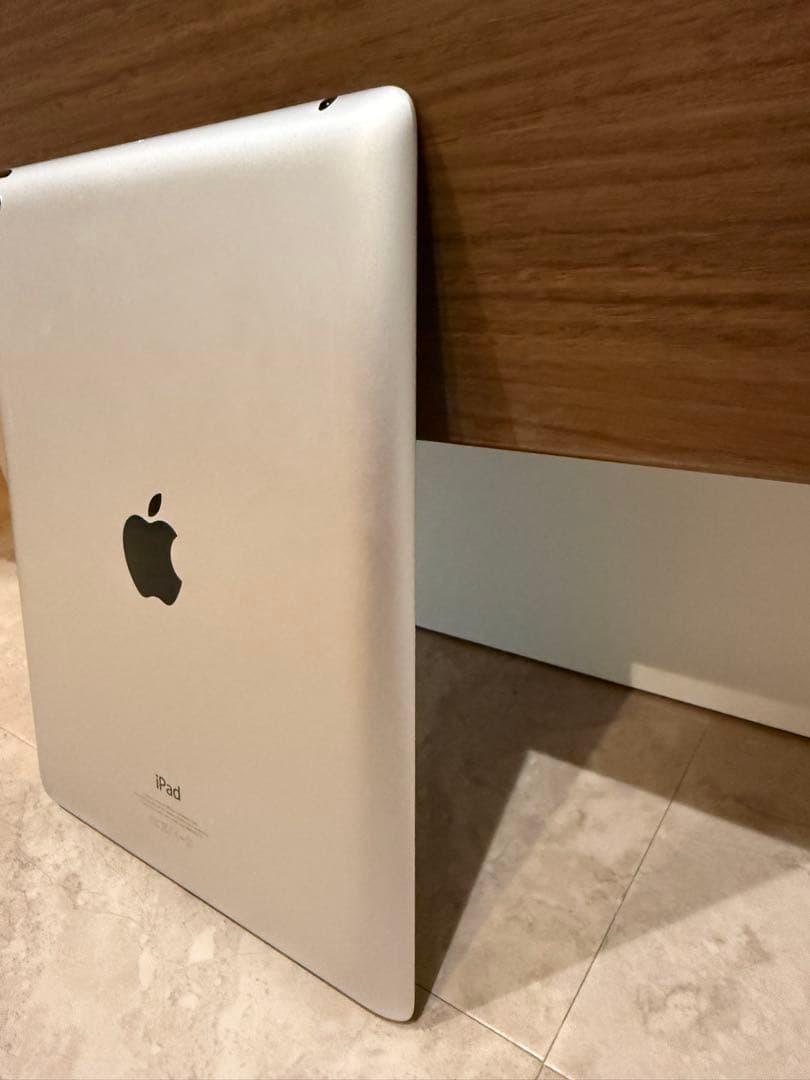 Apple iPad 第4世代 128GB Wi-Fi