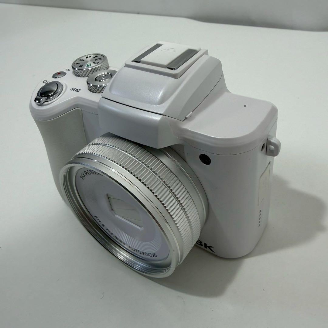【美品】 8K対応 デジタルカメラ 8800万画素 スマホに送れる 手ぶれ補正