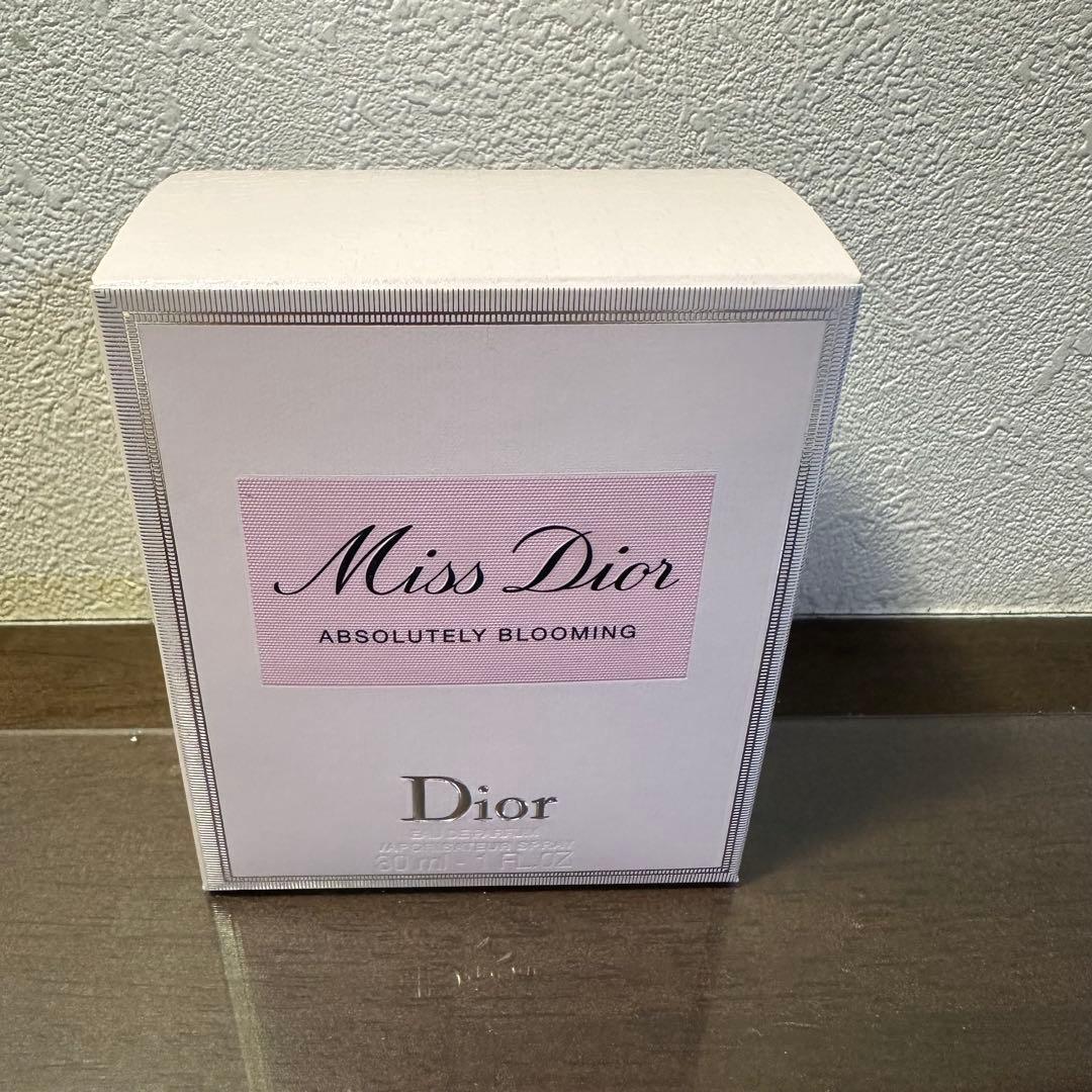 Miss Dior 30ml ミス ディオール アブソリュートリー ブルーミング
