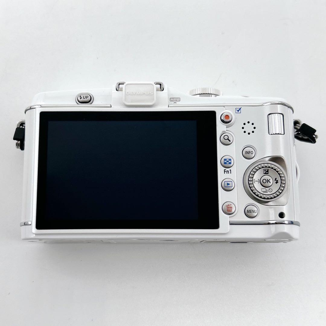 OLYMPUS オリンパス ミラーレス一眼 PEN E-P3 レンズキット