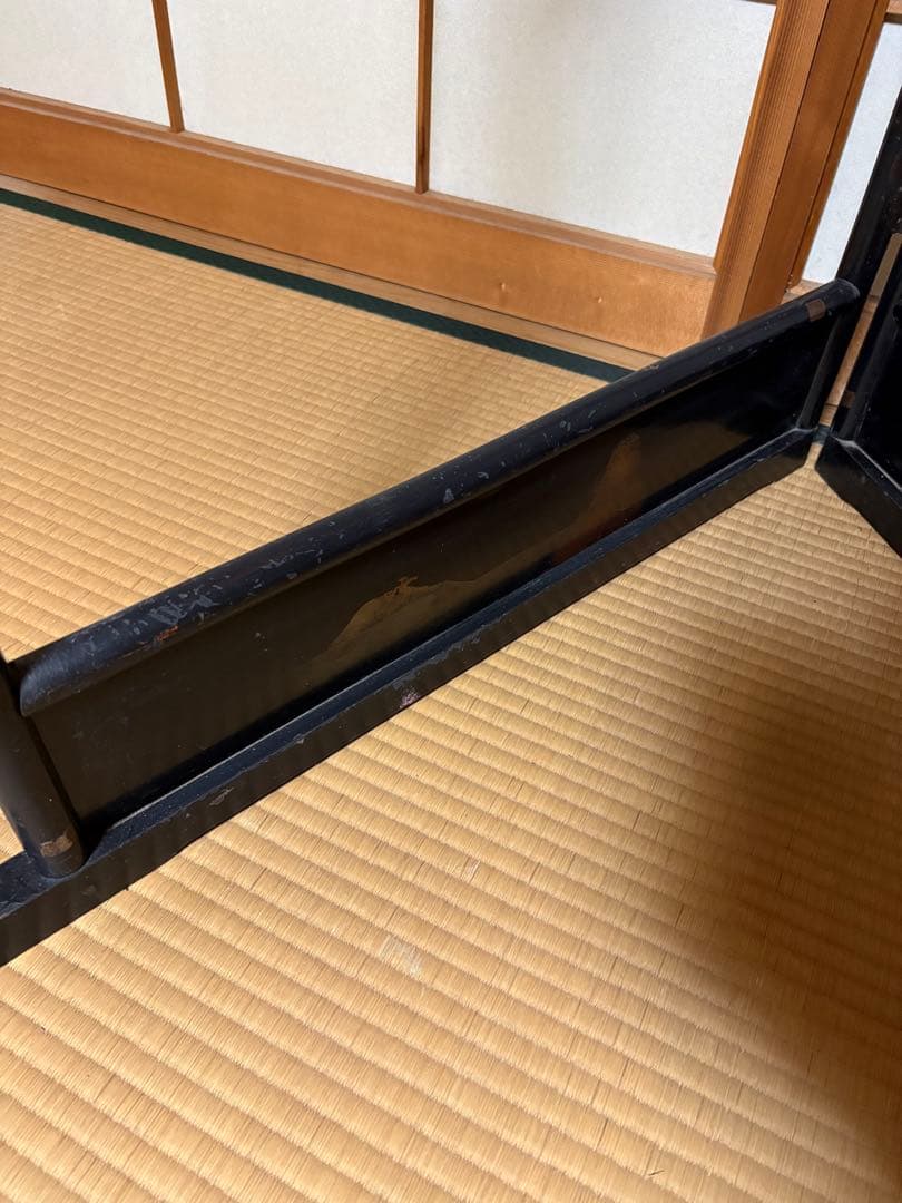 二つ折り衣類掛け