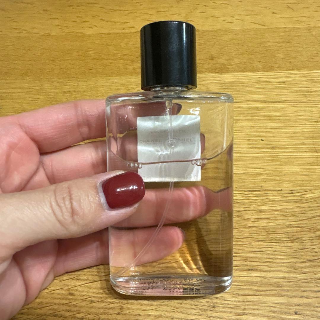 パリ　パリ　オードゥ　トワレット　（ヴァポリバター）50ml