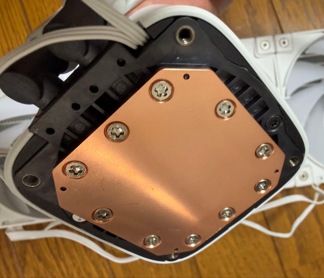 s*n様 DEEPCOOL LS720 ホワイト 360mm 簡易水冷 CPUク