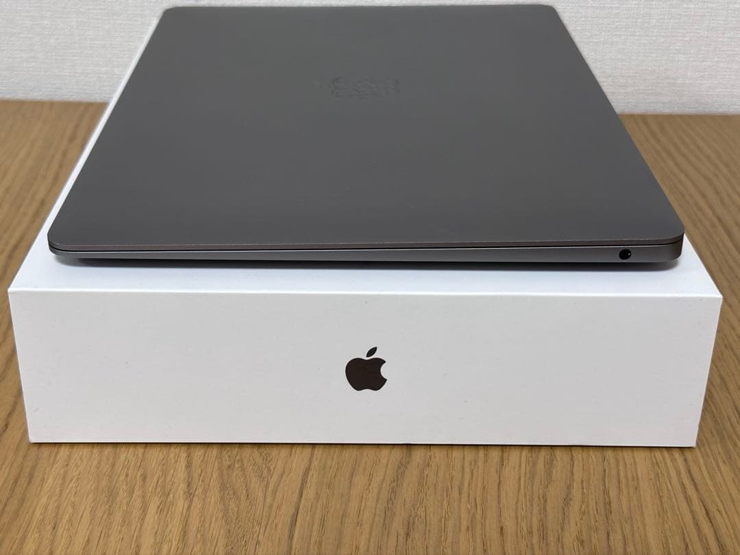 13インチMacBook Air 2020 スペースグレイ