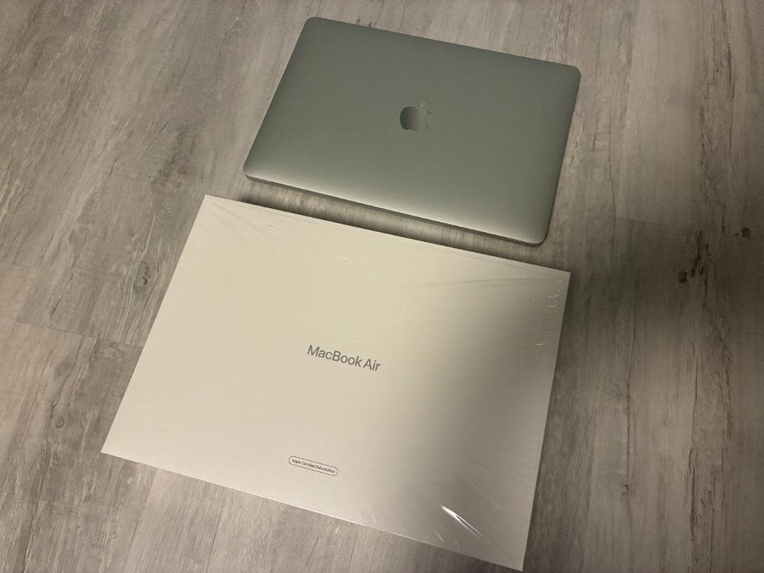 MacBook Air シルバー 本体 M1 メモリ8GB SSD256GB