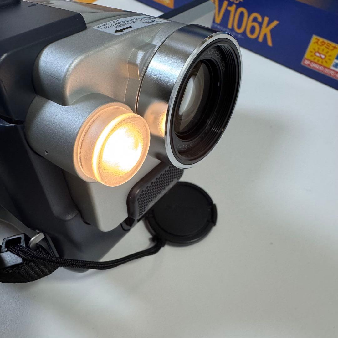 ソニー（SONY）CCD-TRV106 Hi8 ジャンク