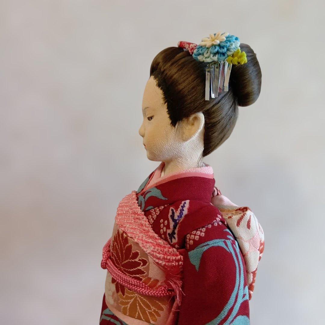 人形 えんじ色の着物　創作人形 布貼りハンドメイド