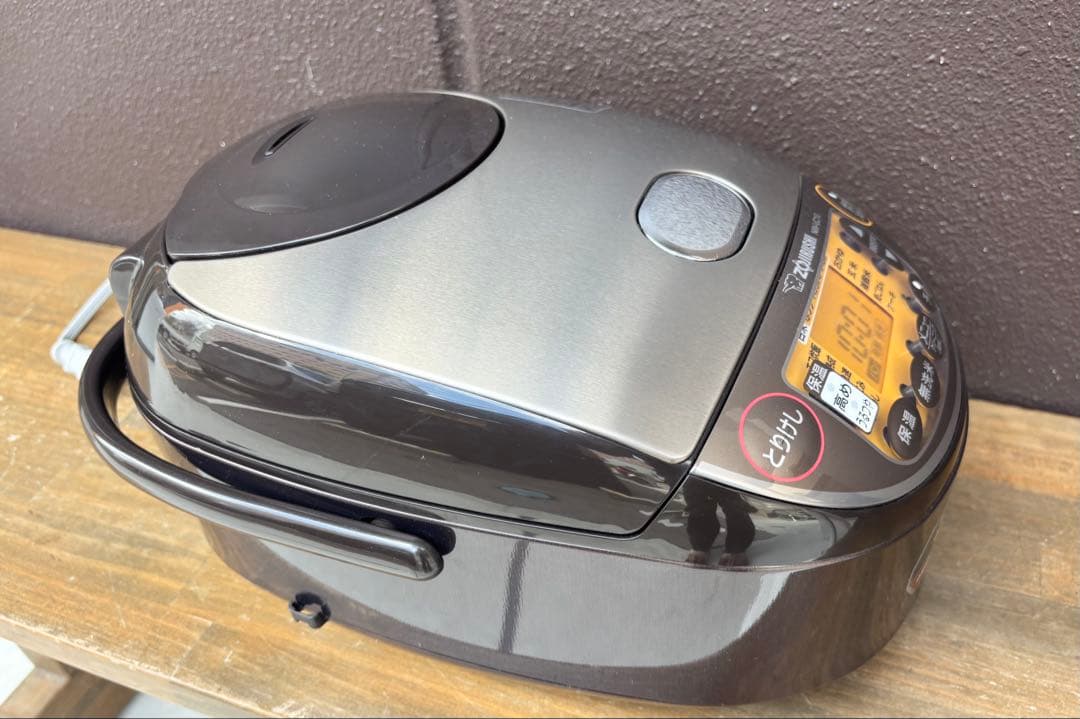 ZOJIRUSHI 炊飯器 NW-VC10 ブラウン 2023年製