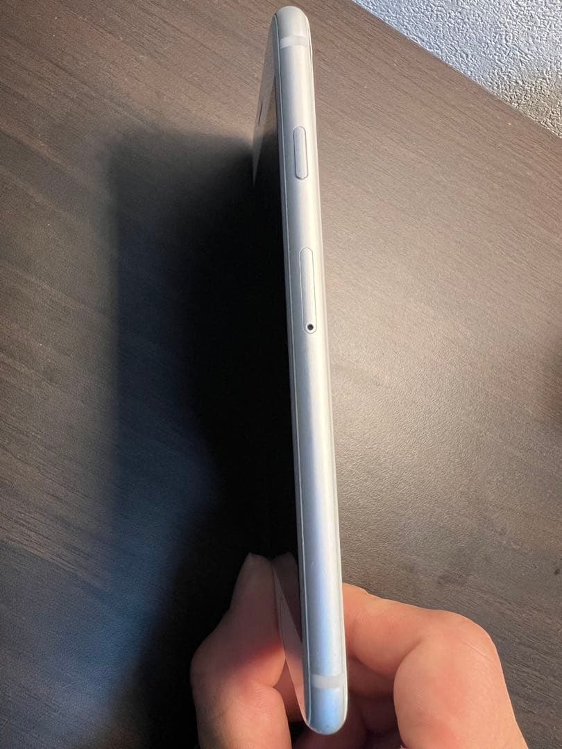 iPhone8 64GB ホワイト SIMロックあり docomo