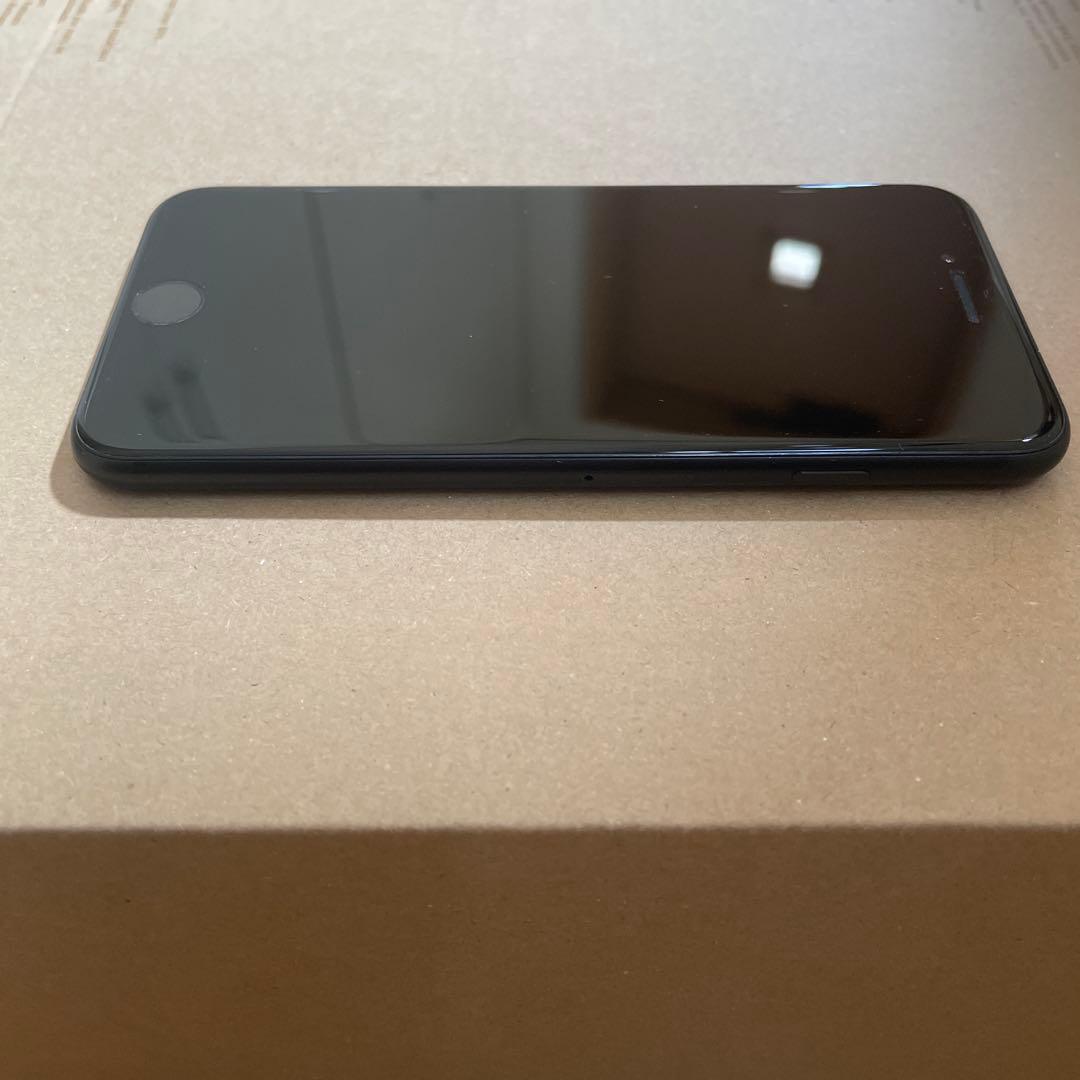 iPhone SE SIMロックなし 26.2