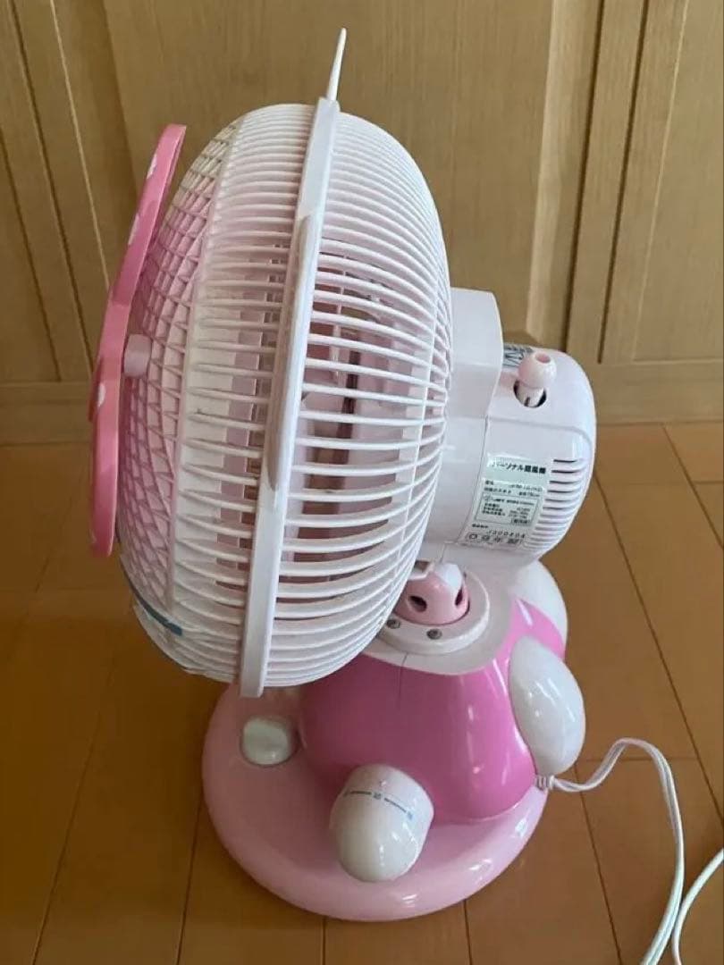 【レア品】2009年 ハローキティ パーソナル扇風機 ピンク　水玉リボン