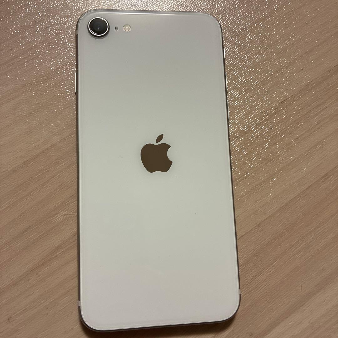 Apple iPhone 8SE2 ホワイト