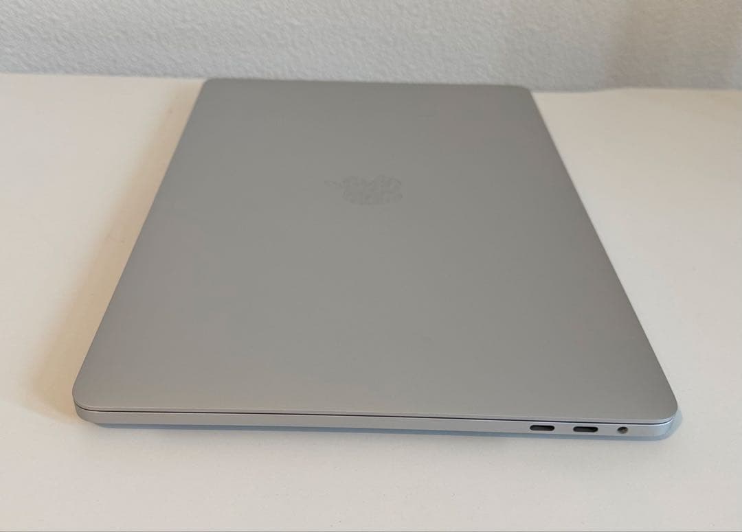 Macbook Pro 2020 13インチ Windows 11 Pro