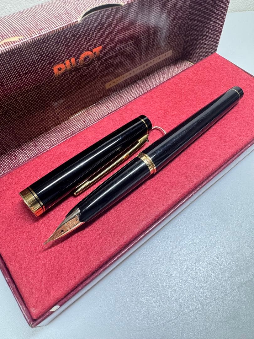 PILOT Elite 万年筆 14K-585 ＜M＞