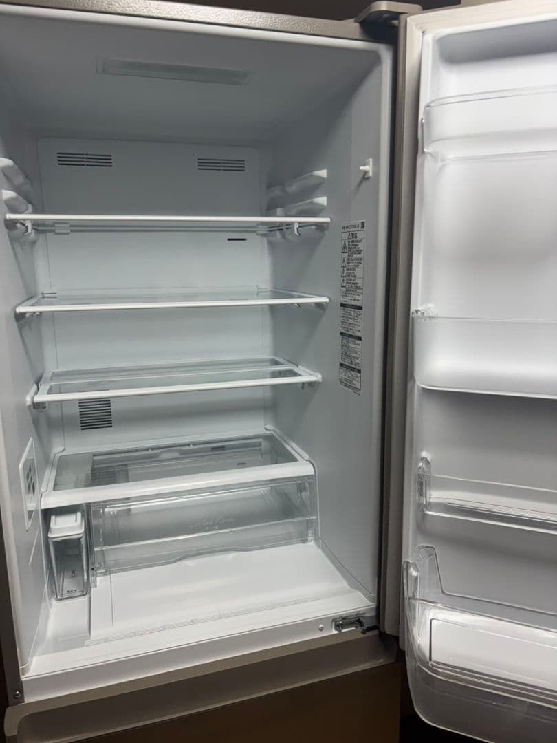 大阪（一部）送料無料！ 2022年　美品　冷蔵庫365L　パナソニック