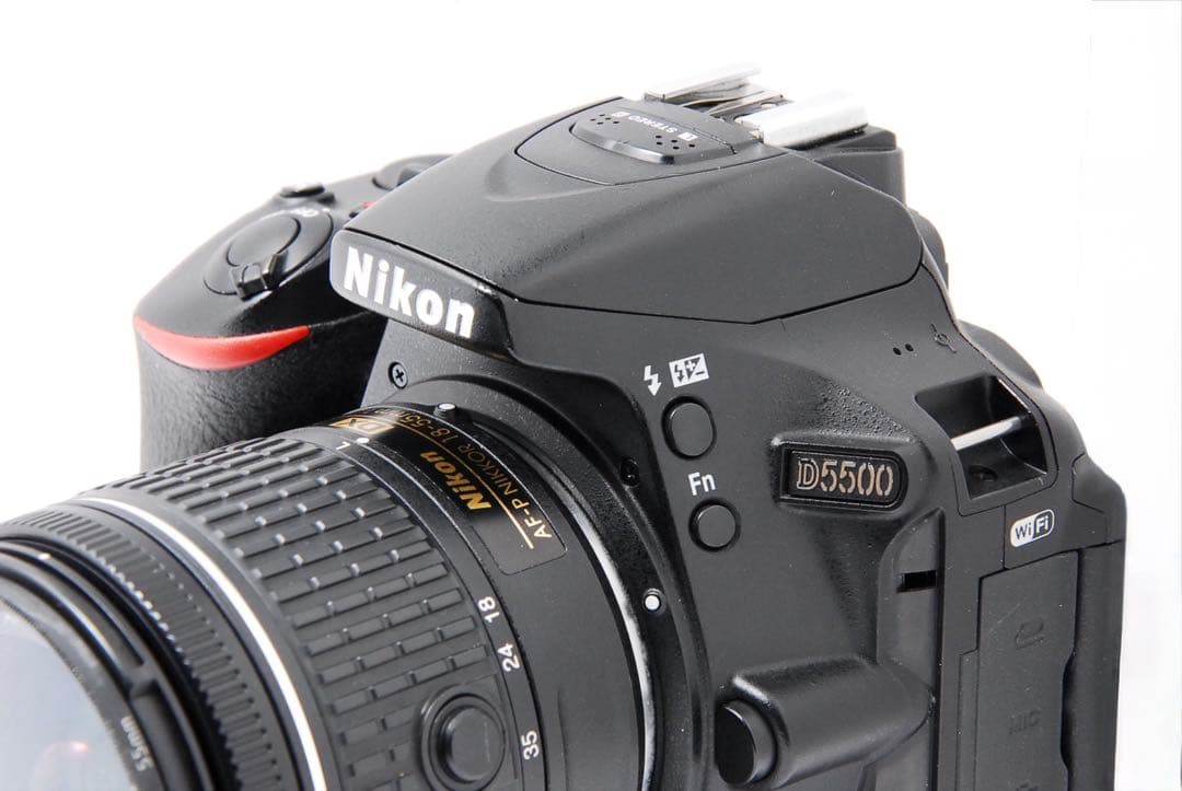 【初心者必見】Nikon D5500 Wi-Fiバリアングル液晶 タッチパネル