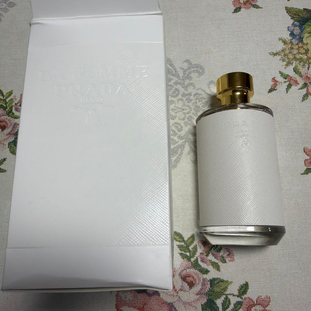 LA FEMME PRADA オードパルファム 100ml