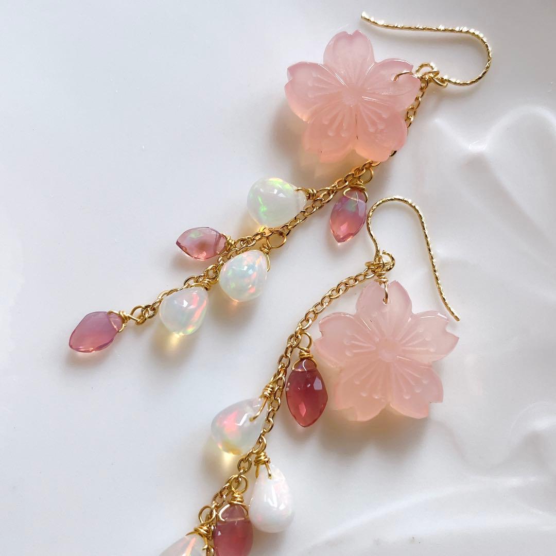 うぐいす◆桜カービング✧ピンクカルセドニー×オパールピアス✧14kgf