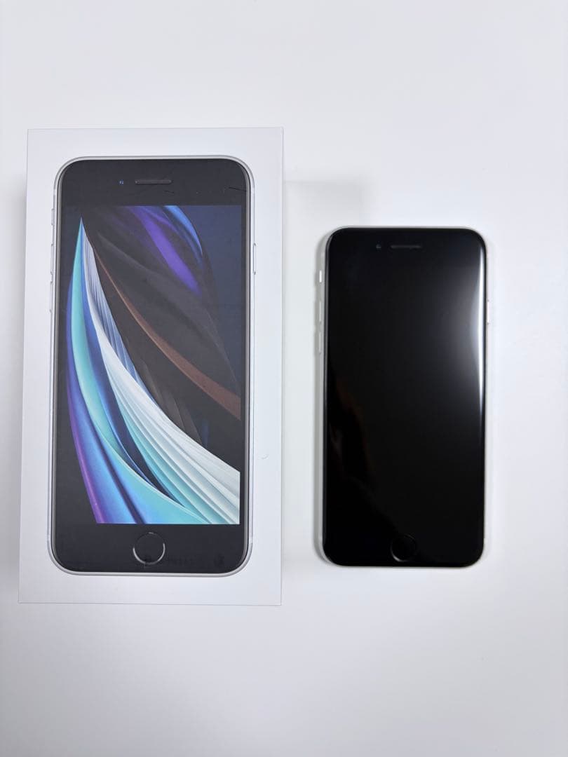 【値下げ】iPhone SE (第2世代) ホワイト 本体+ 未使用付属品あり