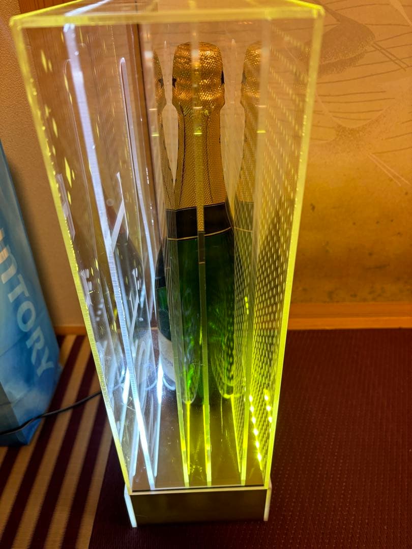 MOËT & CHANDON シャンパン LEDディスプレイ