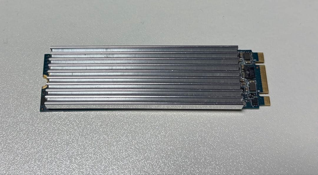 内蔵型SSD WD Blue 1TB SATA SSD WDS100T2B0B-00YS70