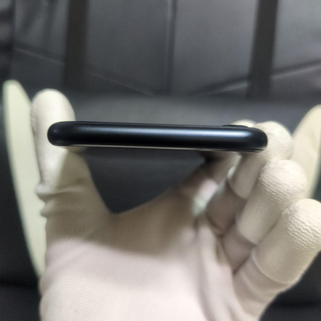 154 iPhone　se3 第3世代　64gb SIMフリー　黒　ブ
