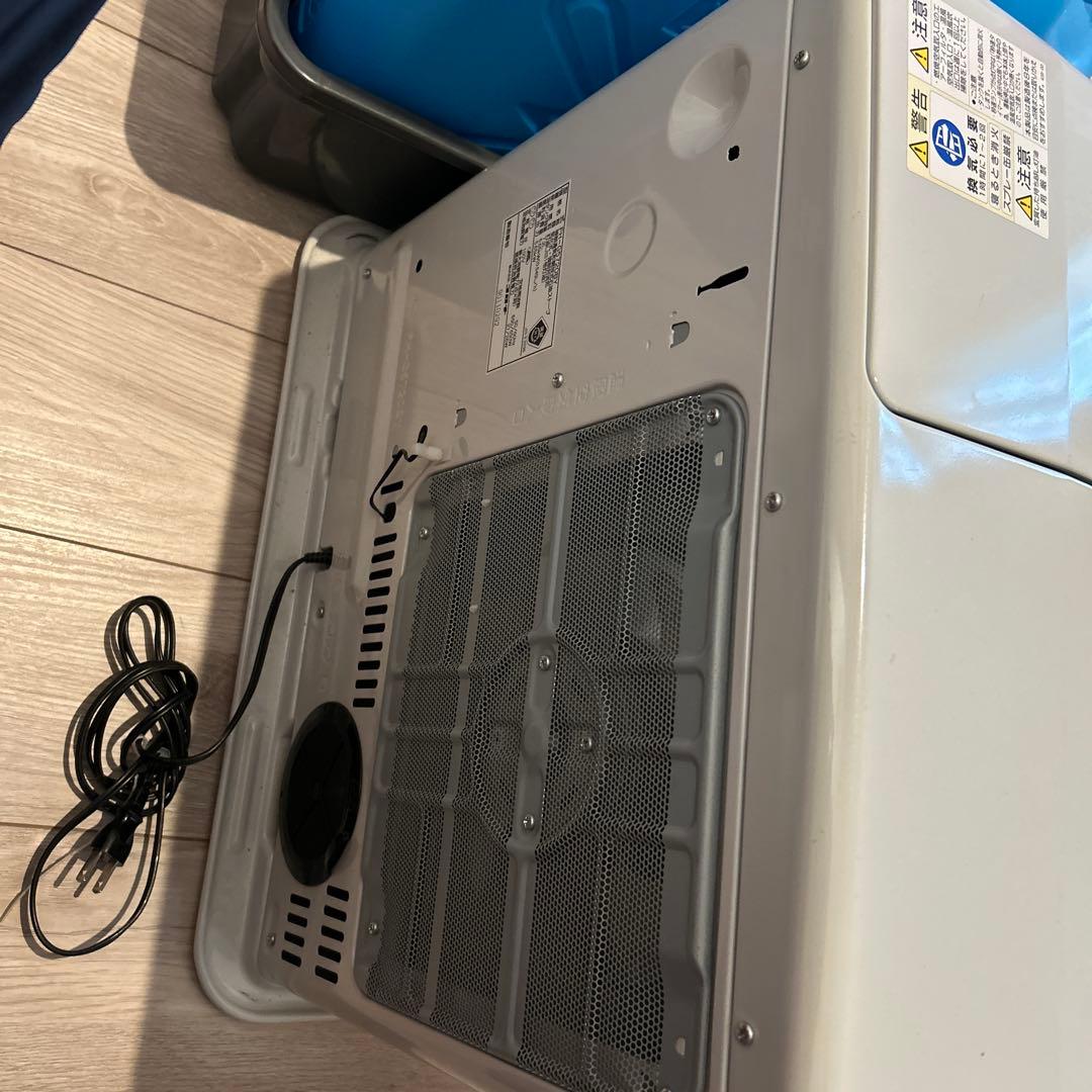 美品　コロナファンヒーター&灯油ポリタンク&トレー&電動給油ポンプセット