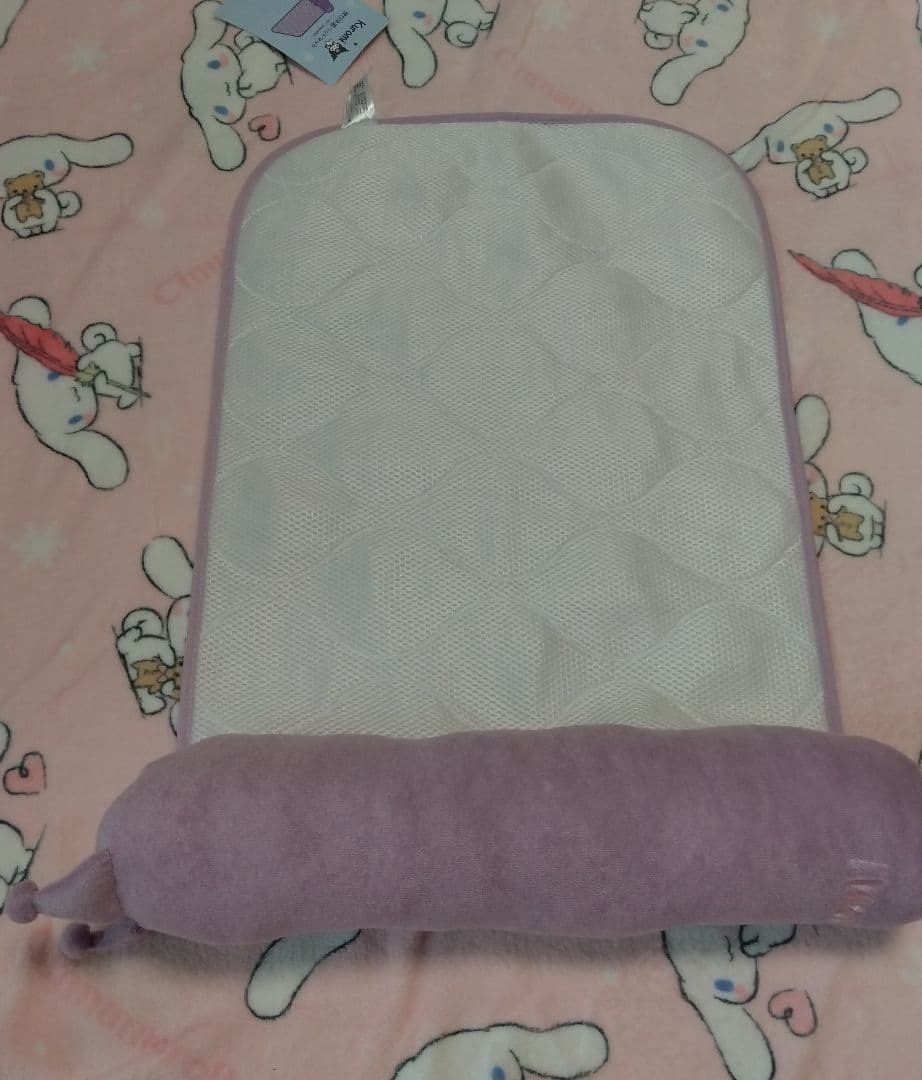 クロミ　枕付き冷感ペットマット　未使用品　タグ付き　①