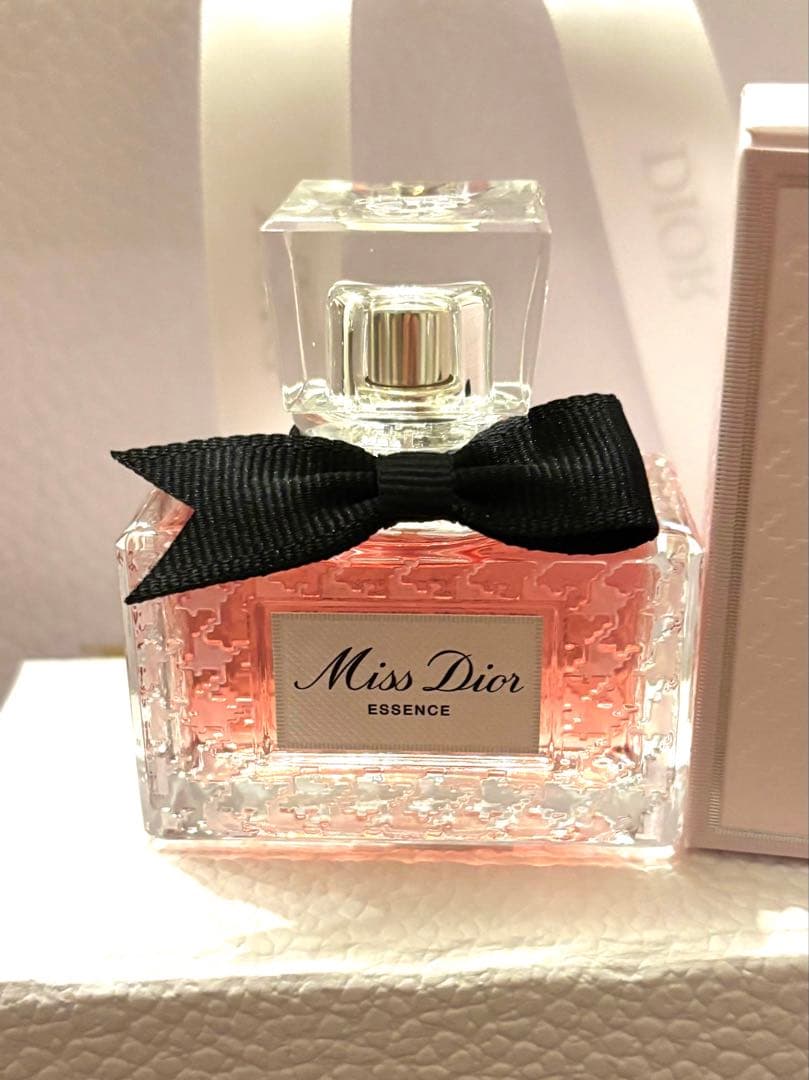 香水(女性用) Miss Dior Essence 35mL