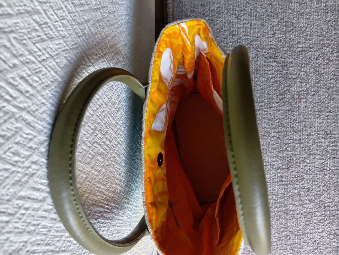 ハンドメイド　　 ハワイアンバック