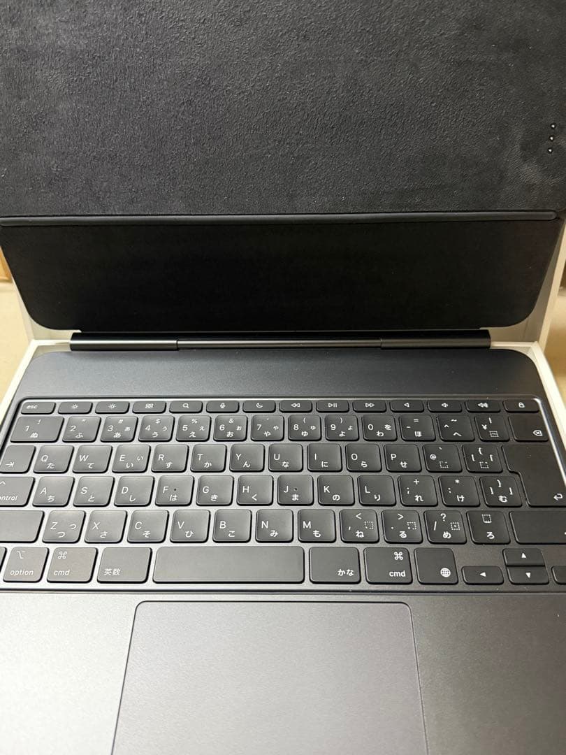iPadPro M5/M4 13インチMagic Keyboard