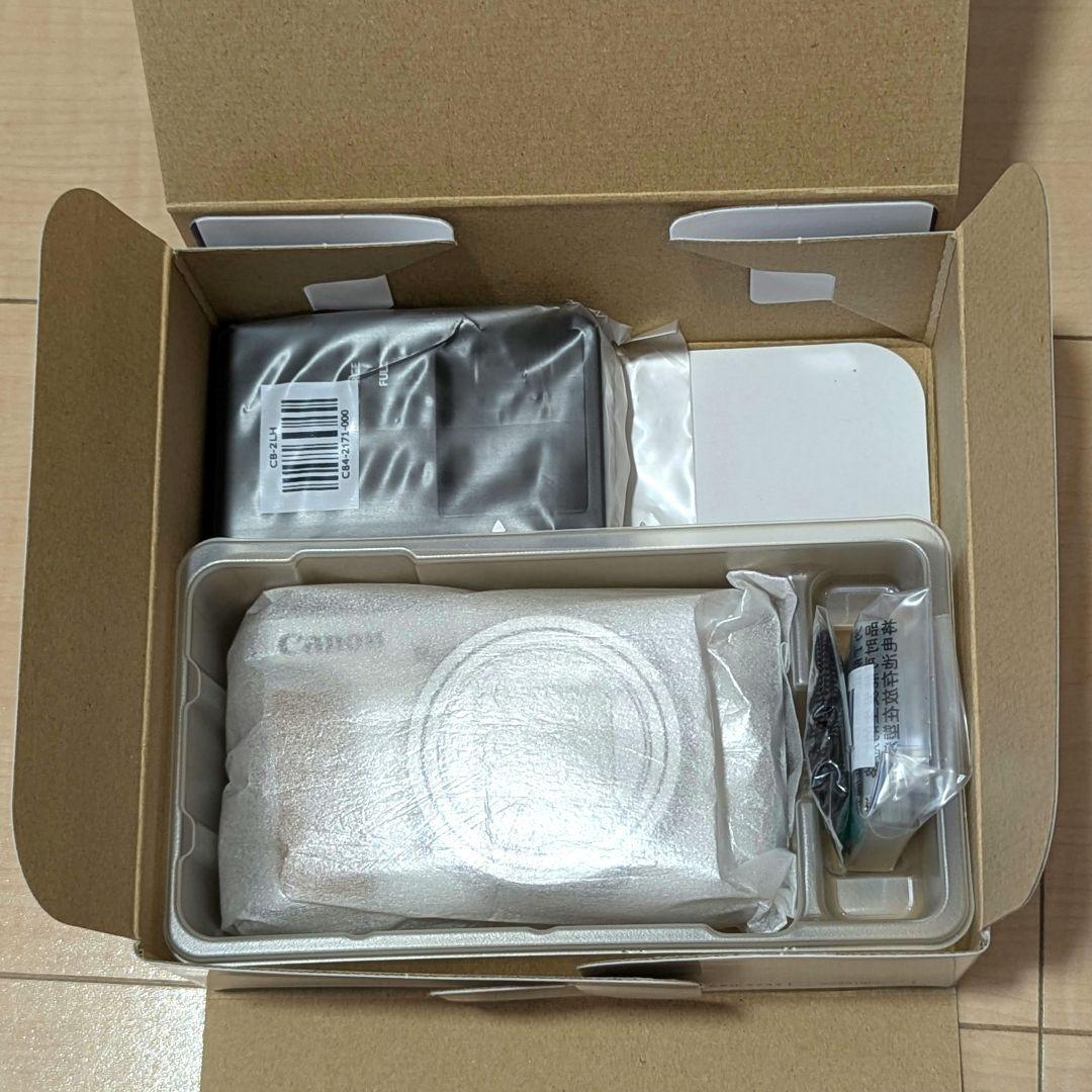 Canon　キャノン PowerShot SX740 HS 本体　シルバー 展示