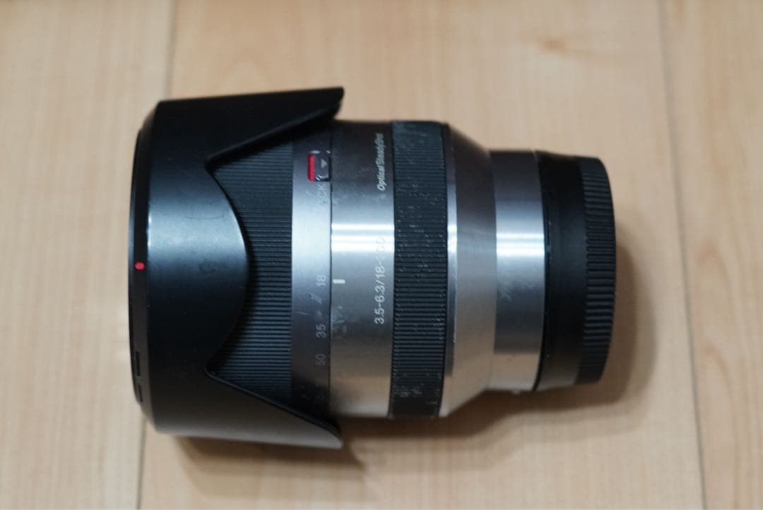 SONY高倍率ズームレンズ E18-200mm F3.5-6.3SEL18200