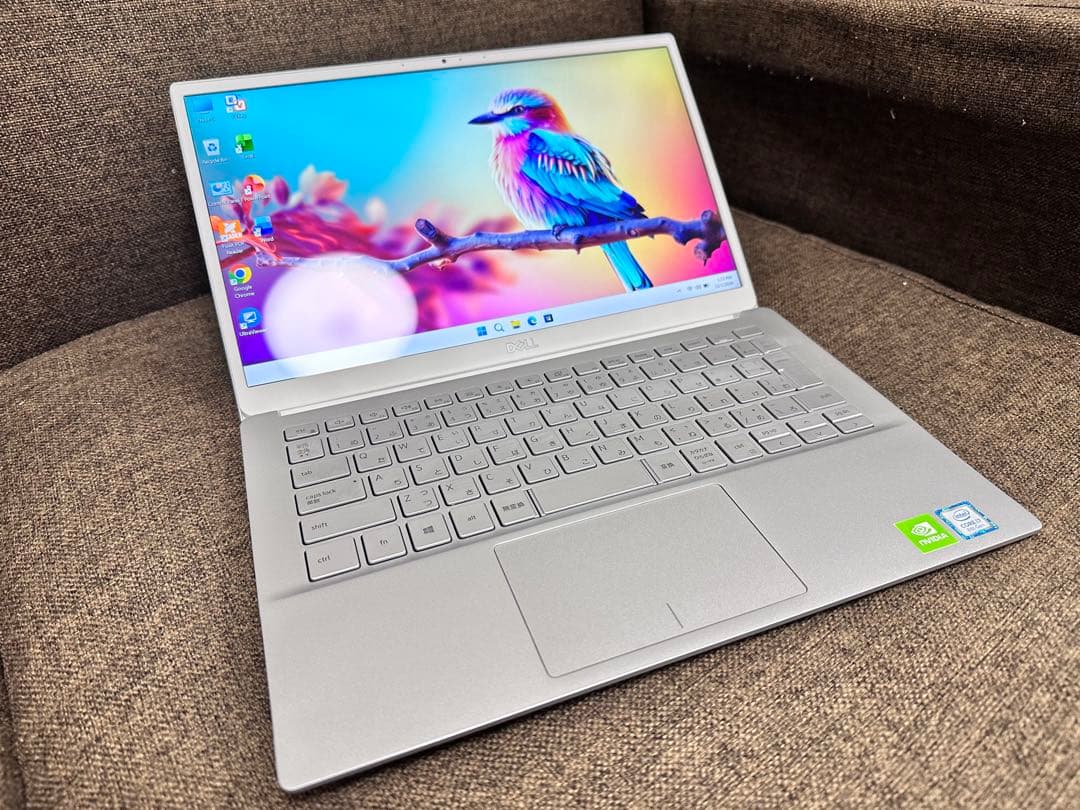 DELL ins 13.3インチ超軽量　Core i7 NVIDIA MX250