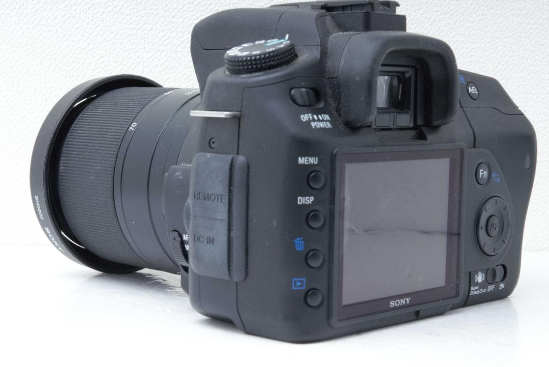 豪華Wレンズセット！ソニー α200 一眼レフデビューに最適！届いてすぐ使える