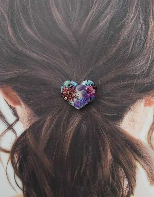 初夏ブルーハートレジンヘアゴム ポニーフック変更可能。