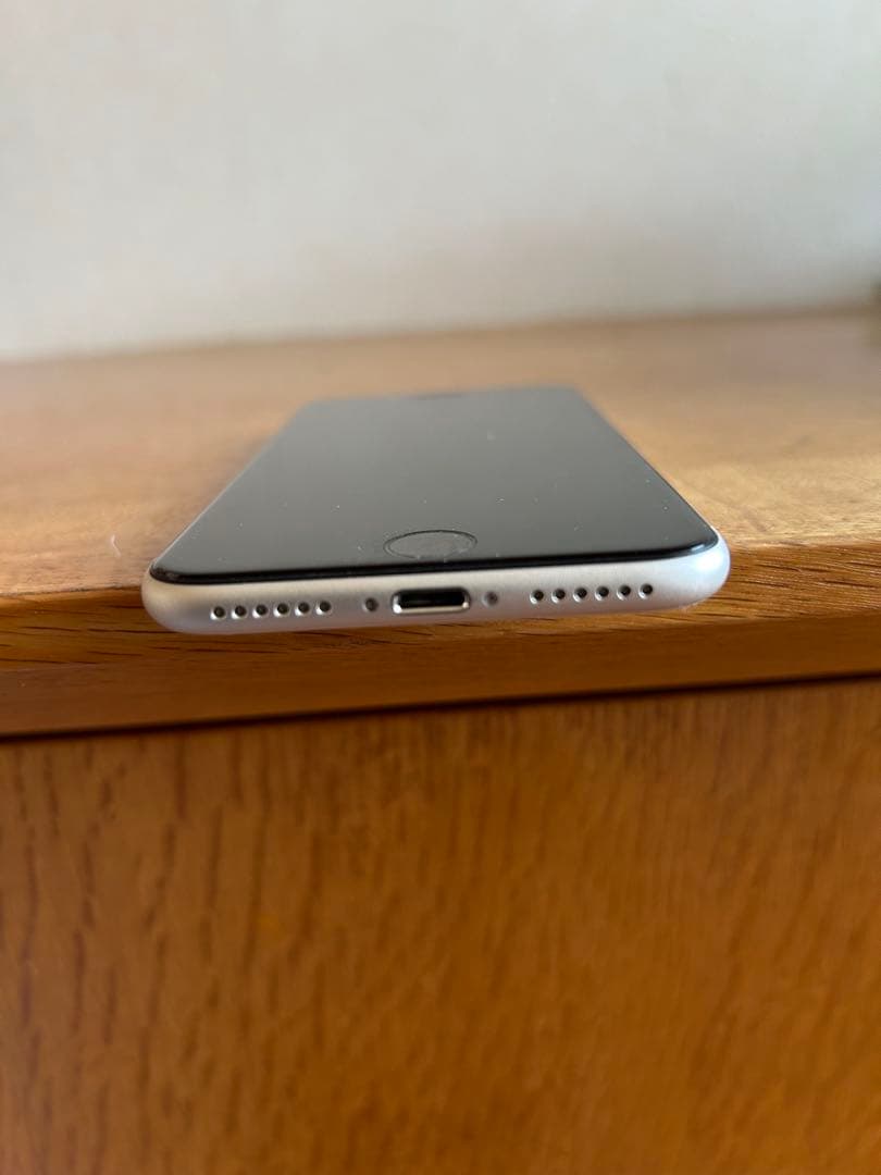 Apple iPhone SE3ブラック 本体