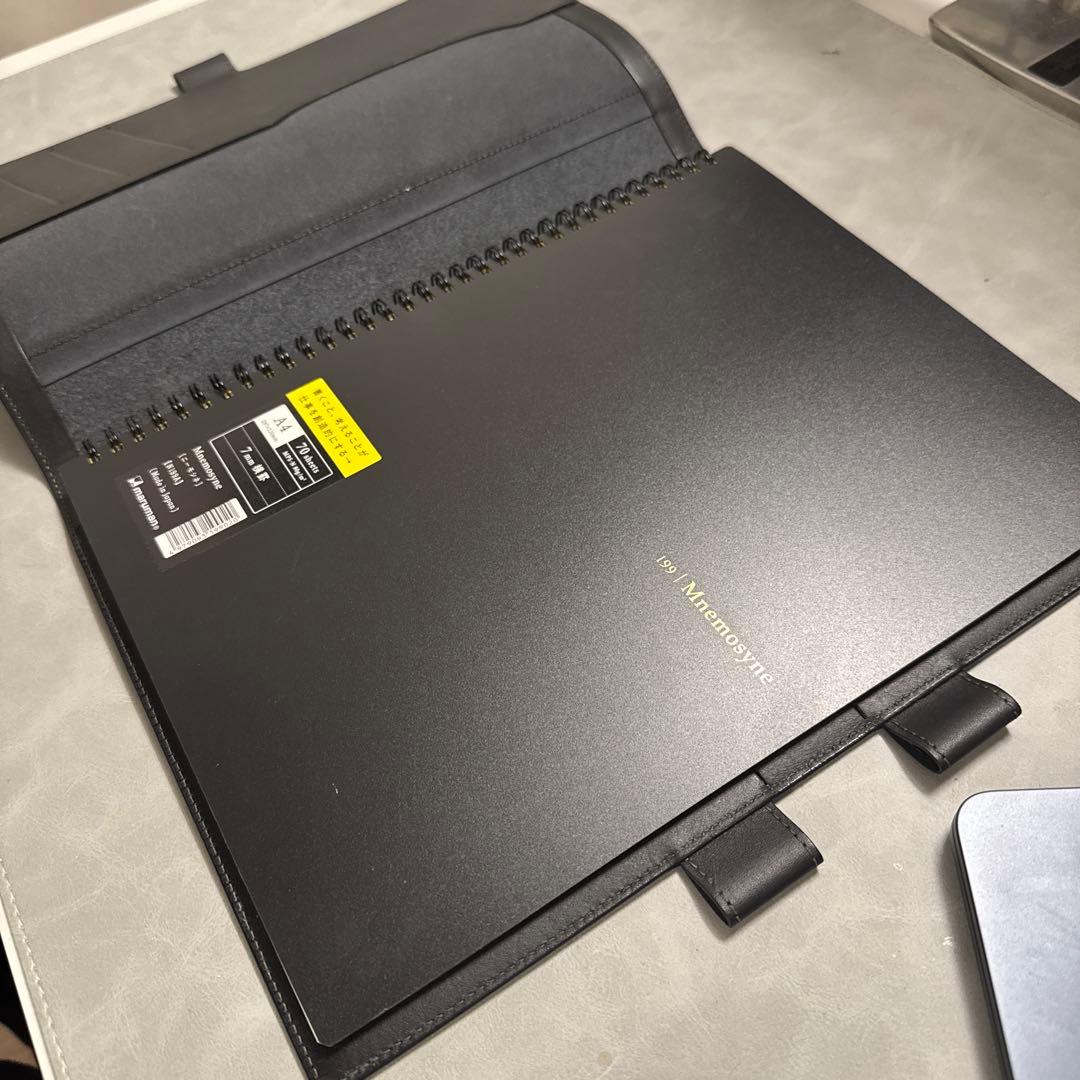 ニーモシネ x ソメスサドル　ブラックレザーバインダー　A4