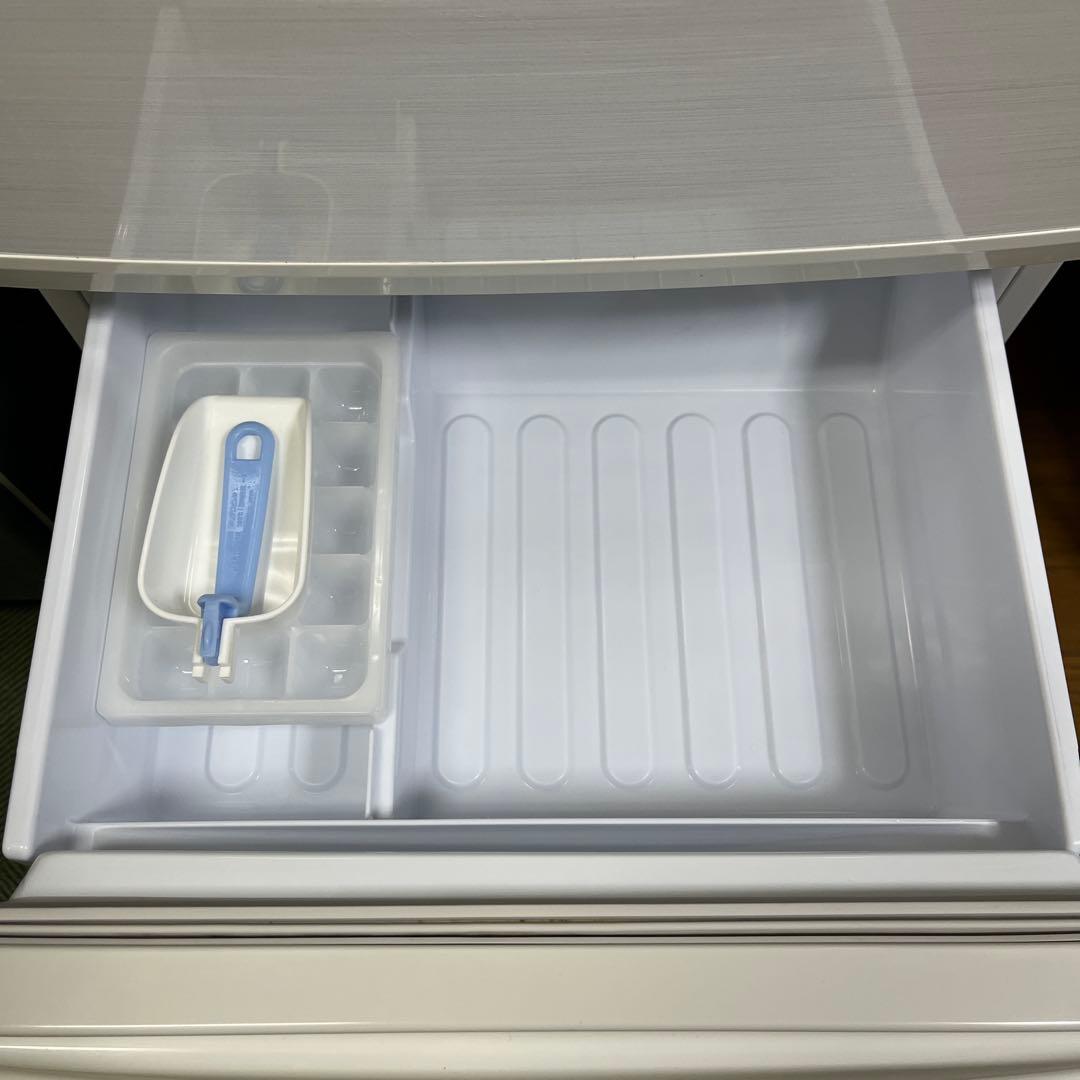 【送料込】シャープ 2ドア冷蔵庫 SJ-D14D-W 137L 2018年製