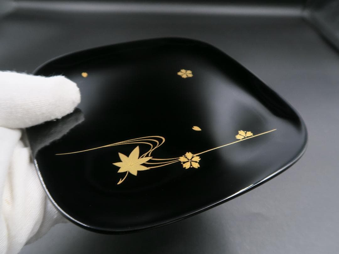【輪島塗】銘々皿 流水雲錦金蒔絵 相上俊郎作 (号 寿峯) 天然木 五客揃 共箱
