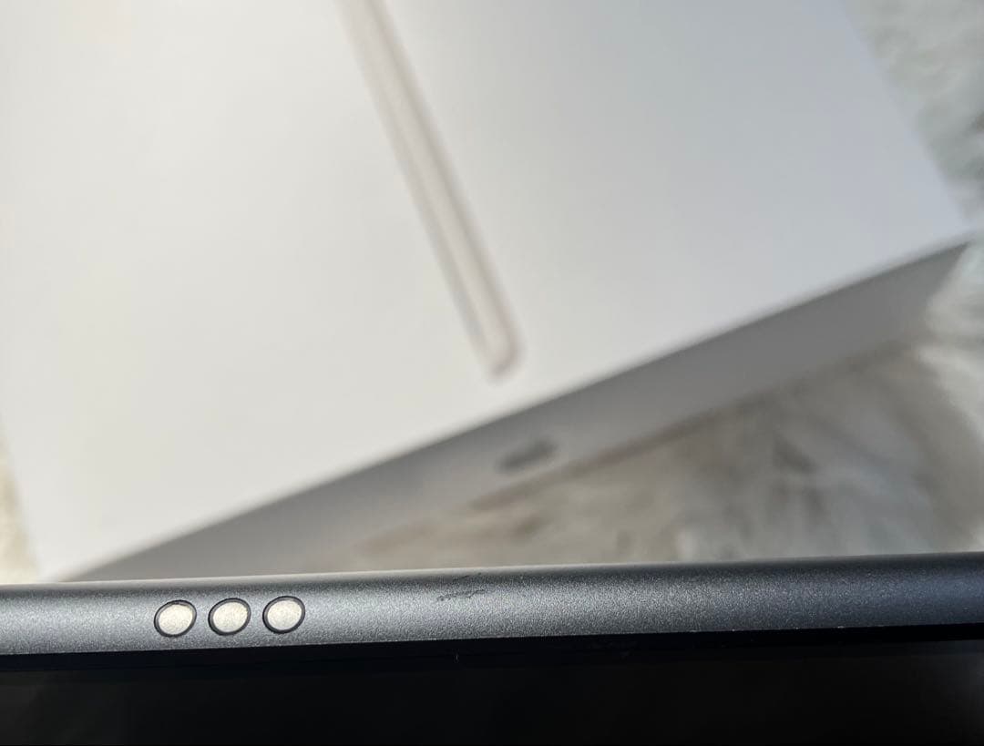 【早い者勝ち】iPad 第9世代 256GB SIMフリー 【すぐ発送】