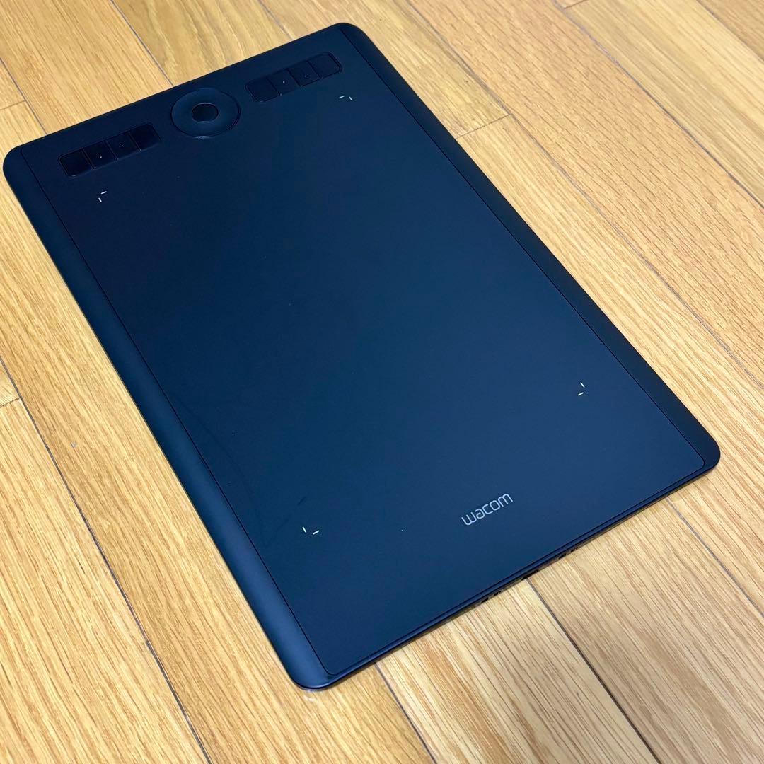 Wacom Intuos Pro PTH-660/K0 ペンタブレット本体