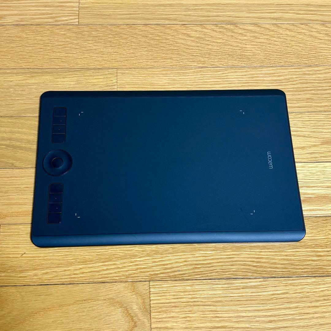 Wacom Intuos Pro PTH-660/K0 ペンタブレット本体