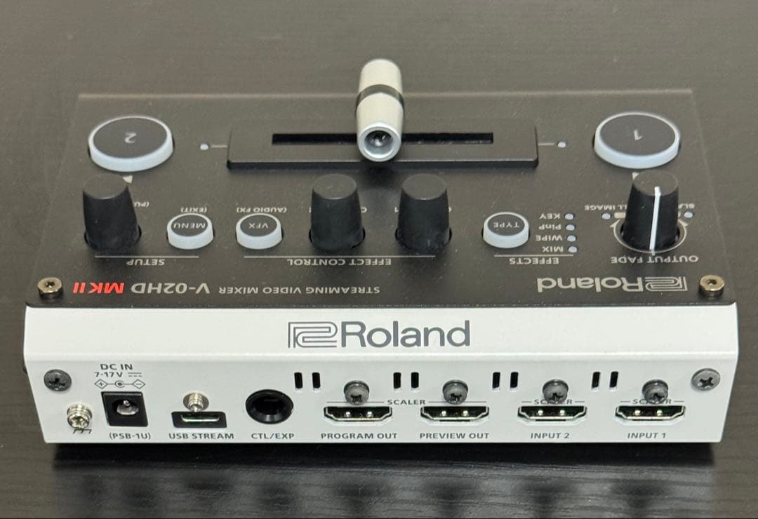 Roland V-02HD MK II ストリーミングビデオミキサー