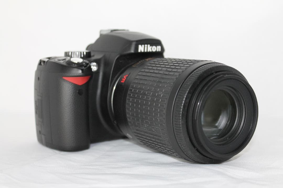 ●手ぶれ補正✨ Nikon D60 一眼レフ レンズセット 充電器付　デジカメ