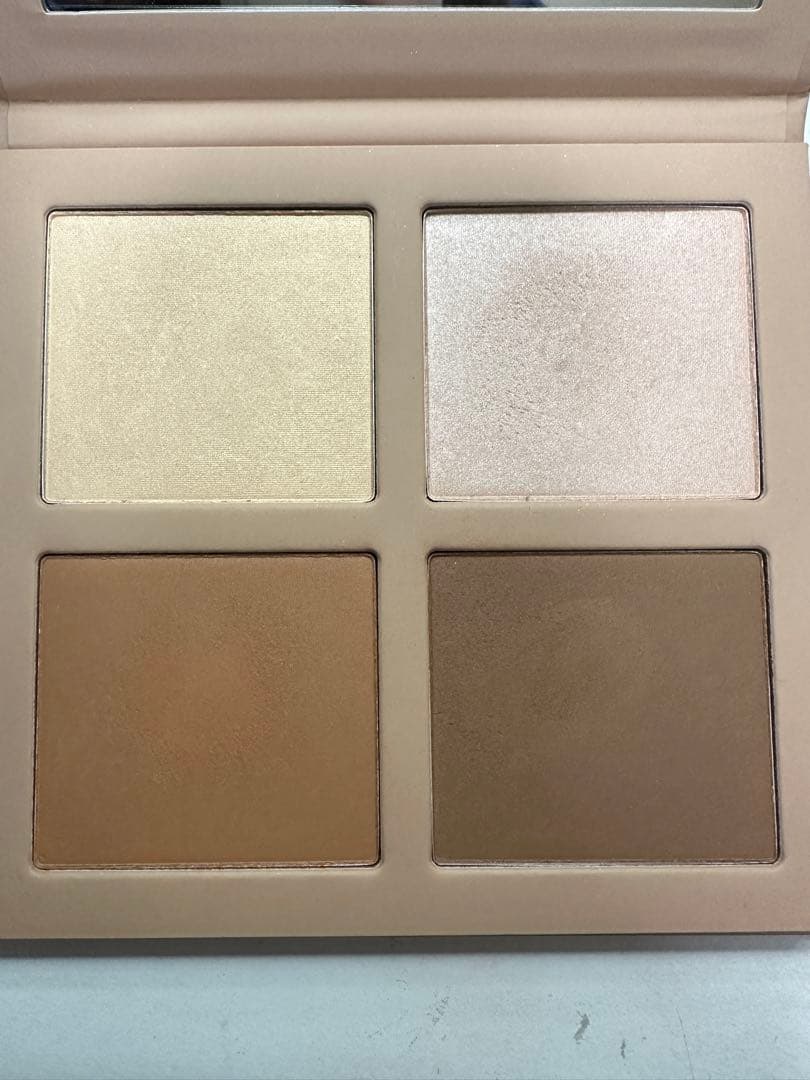 KKW BEAUTY コントゥアパレット