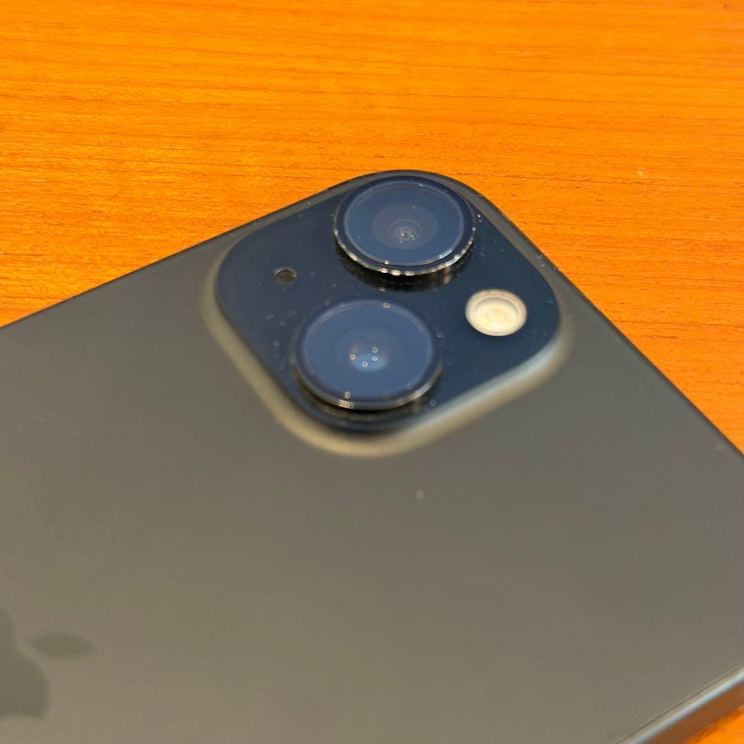 iPhone15 128GB ブラック SIMフリー バッテリー84%