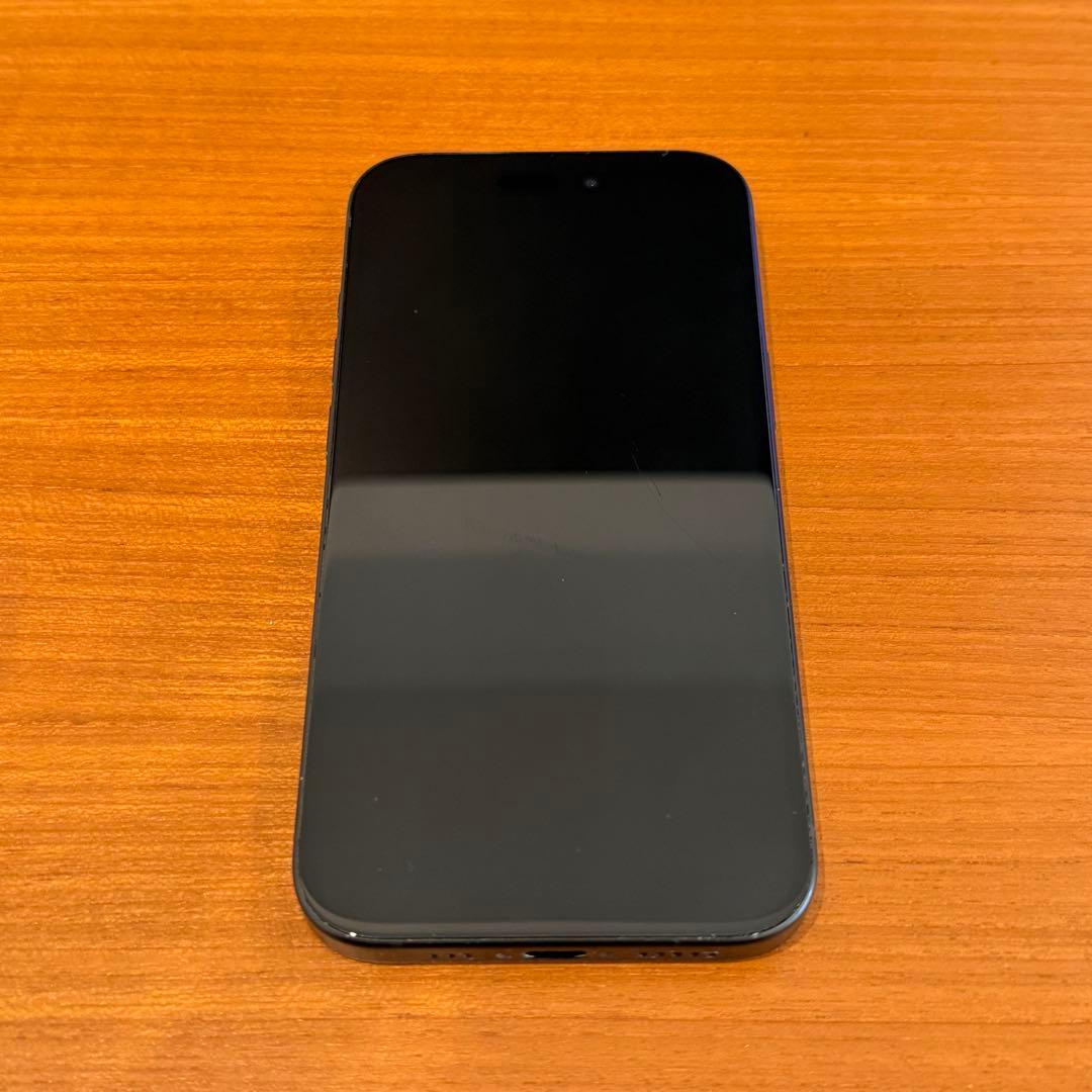 iPhone15 128GB ブラック SIMフリー バッテリー84%