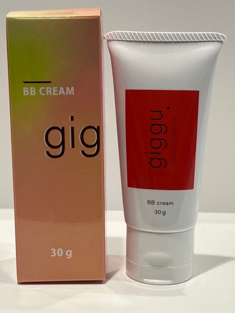 giggu スキンBBクリーム（化粧下地）30g MADE IN JAPAN